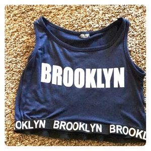 Crop top for juniors.
